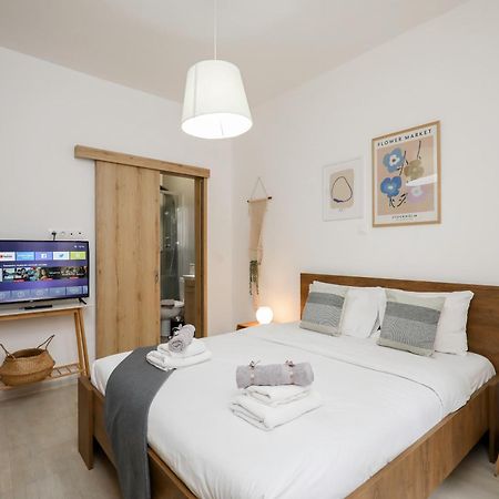 Central Kolonaki Flat C - Greecing Athen Exterior foto
