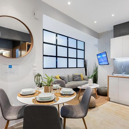 Central Kolonaki Flat C - Greecing Athen Exterior foto